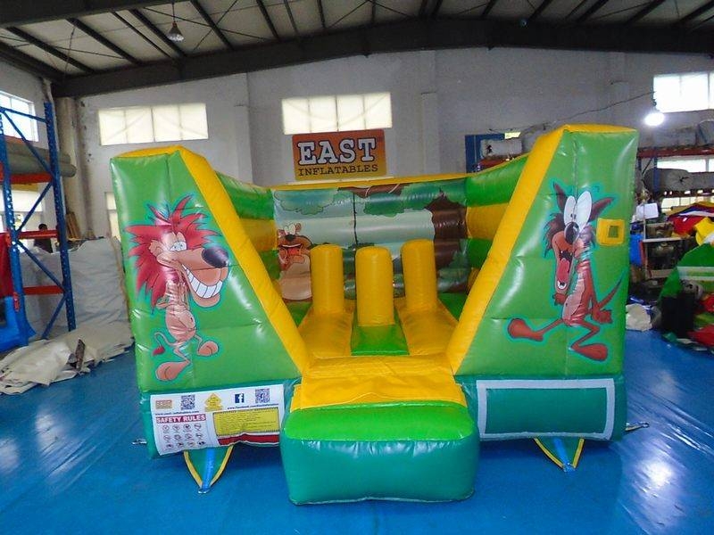 East Gonfiabili | East Inflatables